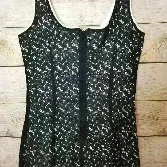 BB Dakota Black Lace Dress - Size 6 - Picture 8 of 12